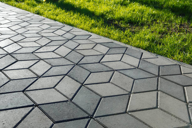 Best Decorative Driveway Pavers  in Johnston, IA